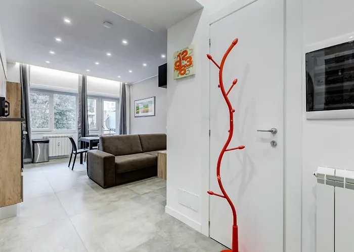 Next Vatican Apartment